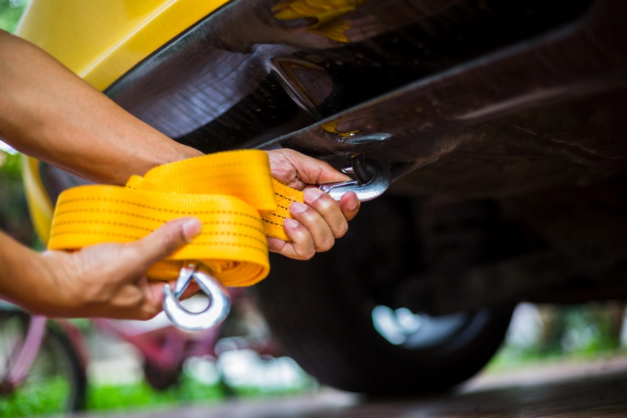 When Is The Right Time To Call For Emergency Towing Help Greensboro NC